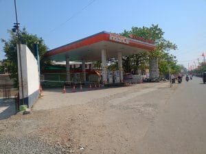 बुलढाणा पेट्रोल तुटवडा: अनेक पंपांवर ‘पेट्रोल नाही’चे फलक, इंधन टंचाईमुळे नागरिक हैराण